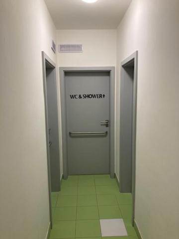 Capsule Hostel Andel Centre Spirit 프라하 외부 사진