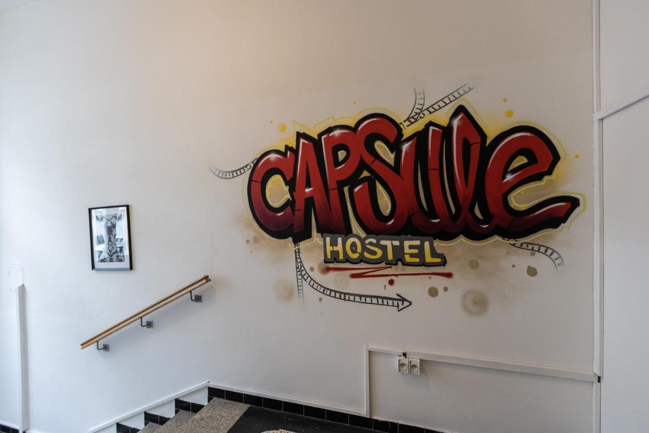 Capsule Hostel Andel Centre Spirit 프라하 외부 사진